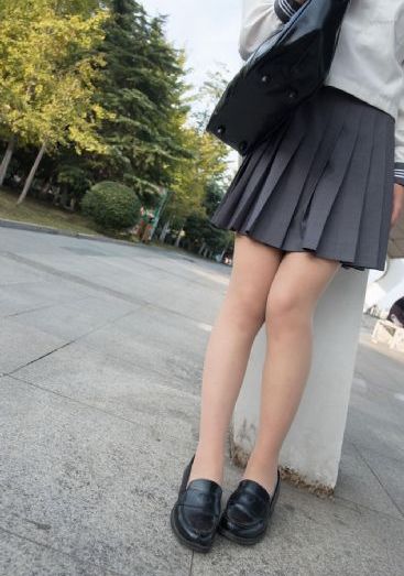 模特透明内衣走秀_HD在线观看完整版