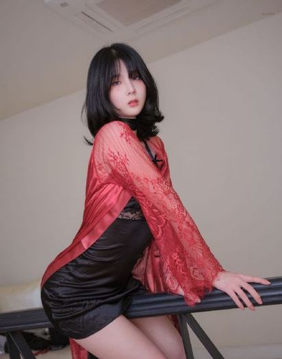 青青伊人91久久福利精品_720电影免费在线