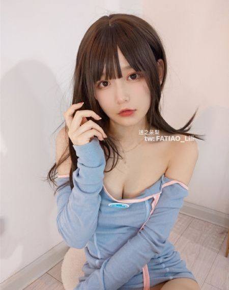 免费aⅴ网站_HD迅雷电影在线