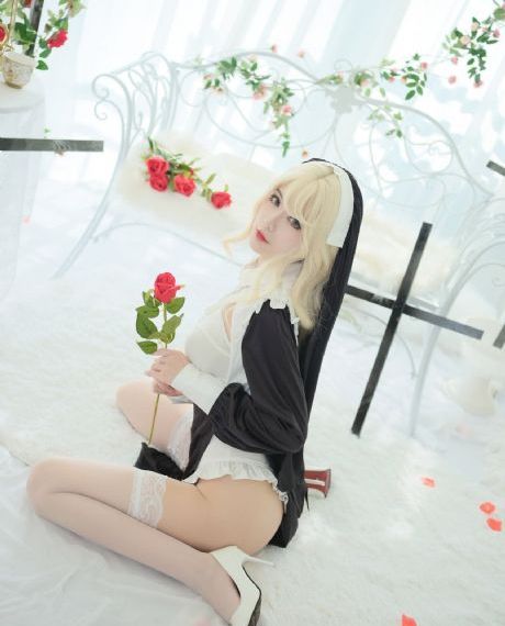 免费成人精品_720神马在线观看