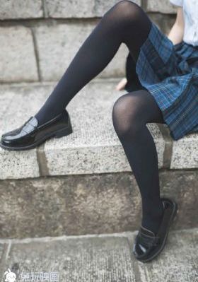 宾馆少妇扒开小泬让我添_1080P在线视频观看