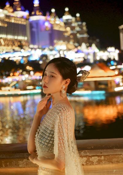无码三级在线观看精品_全集在线观看