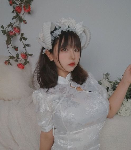 擦边直播大尺度视频_超清HD在线观看