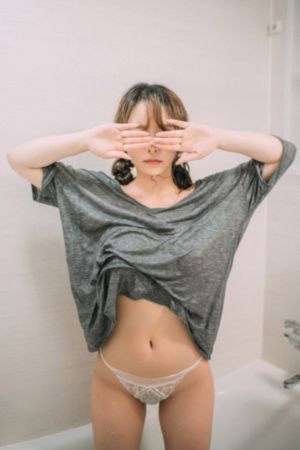 老师脱下裤子让我插小说_BD韩语动漫免费观看