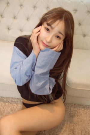 我把同桌裙子撩开摸内内_土豆网在线观看