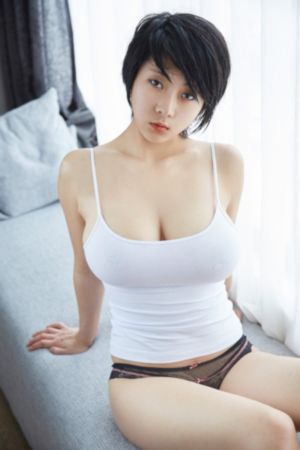 女主在男主怀里分娩的小说_DVD日韩电影在线