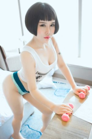 欧美精品久久一级A片小辣椒6_高清免费在线播放