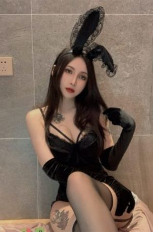 性饥渴寡妇肉乱2_国产剧HD在线观看