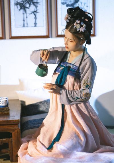 亚洲女性和黑人_蓝光电影在线观看
