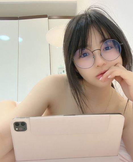亚洲精品乱码久久久久久久_剧情片免费观看最新