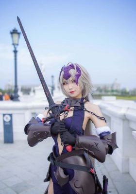 Nicoledoshi无码_4K高清在线观看