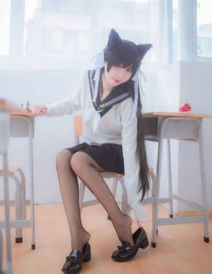 她被撞得开始呻吟起来_高清蓝光在线观