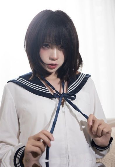 俄罗斯18一19嫩交_超清日韩免费观看